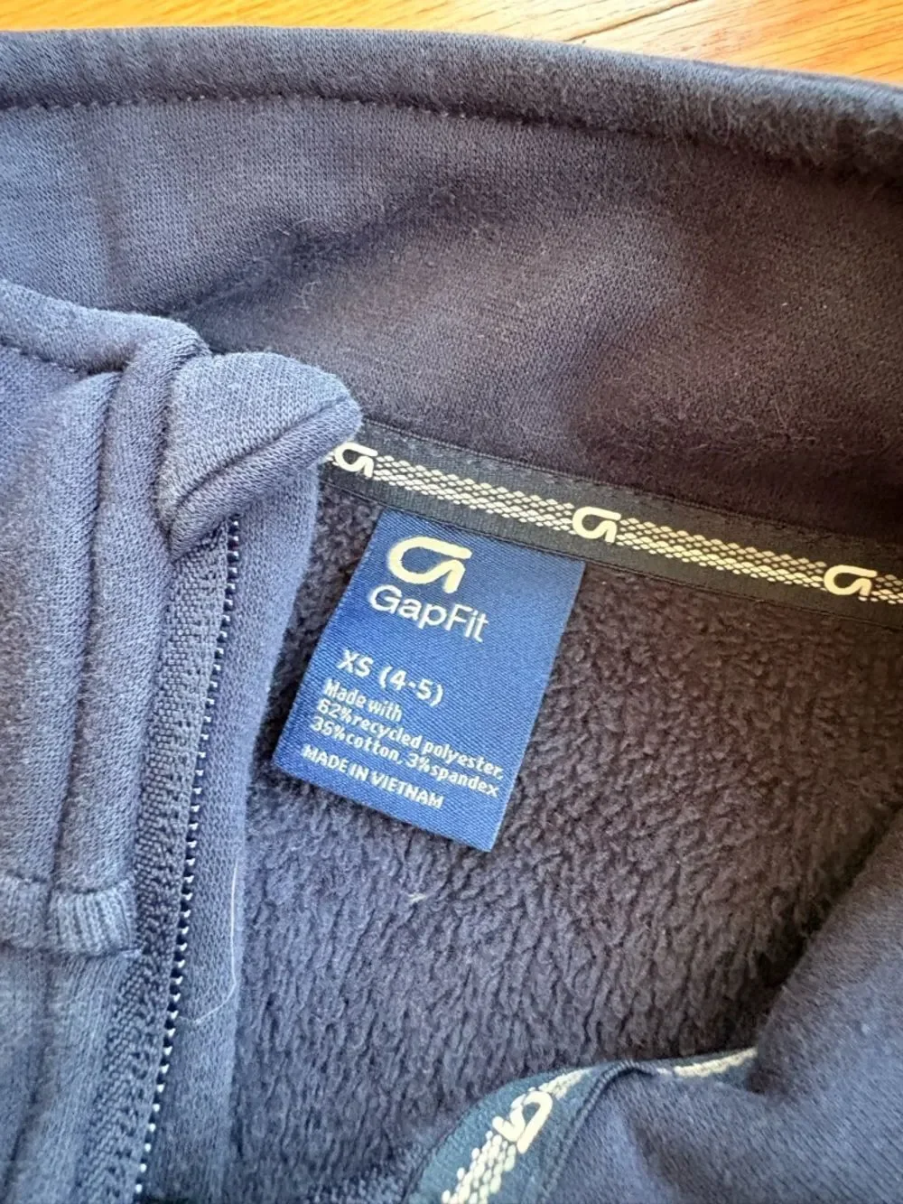 GAP Fit Kids Quarter-Zip Pullover in Navy with Logo Size XS 4-5